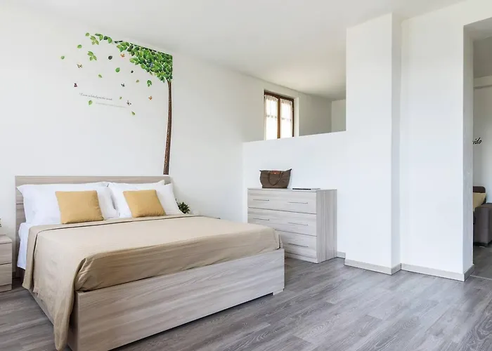 View Апартаменты *